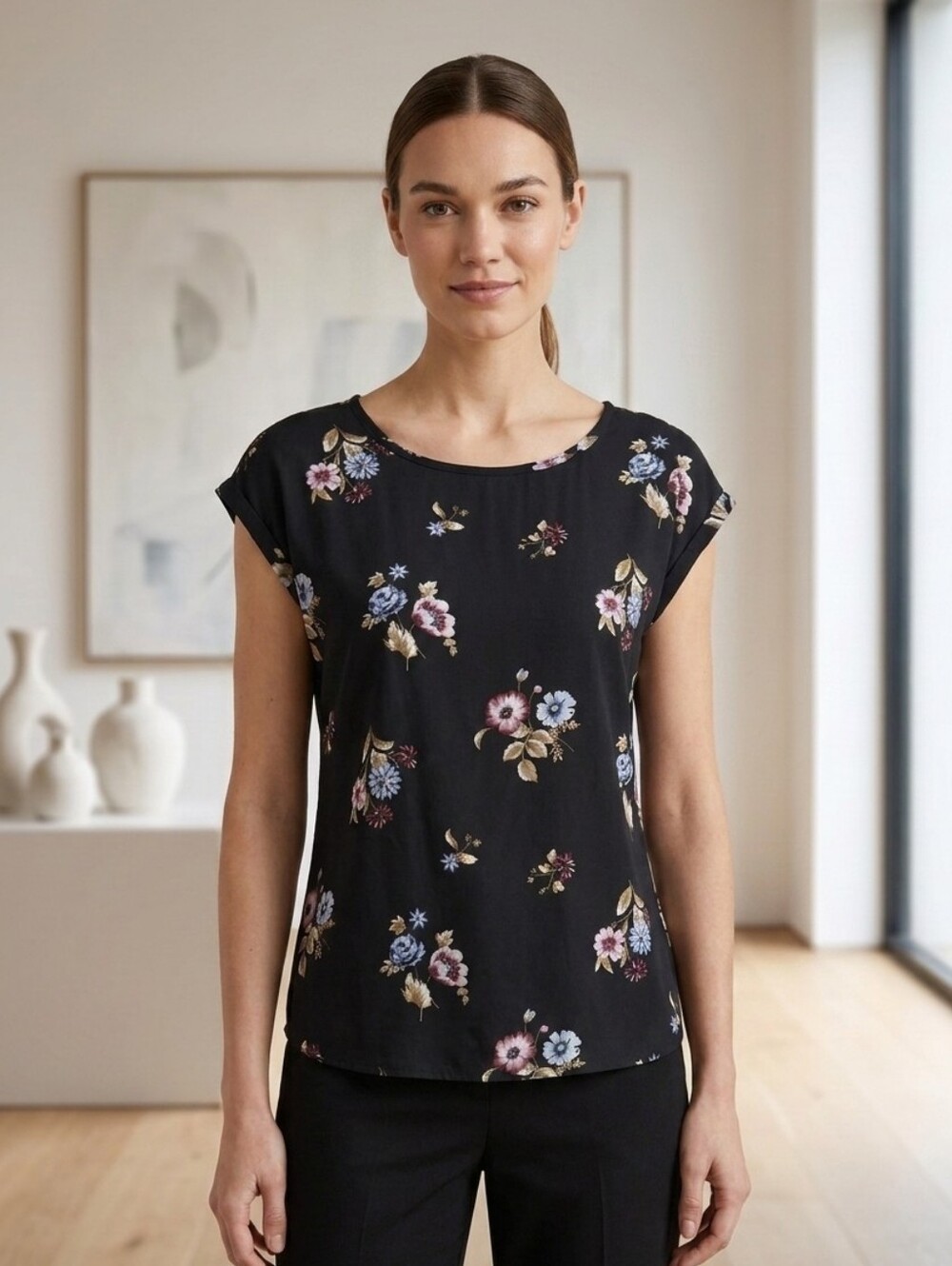 Women's Black Floral Short Sleeve Buttoned Down Back Summer Blouse Top Small